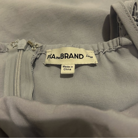 Fika the brand wrap dress with tie- size L light purple/gray - Picture 5 of 10